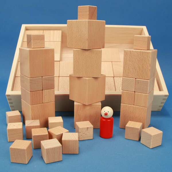 Froebel wooden blocks set 66